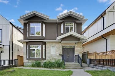 House for sale at 765 Skeena Street Vancouver British Columbia - MLS: R3154829