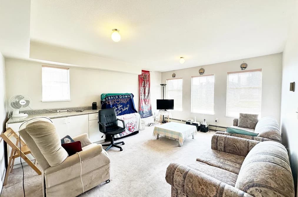 7674 HILDA STREET, Burnaby, BC — Residential for Sale - Photo 2