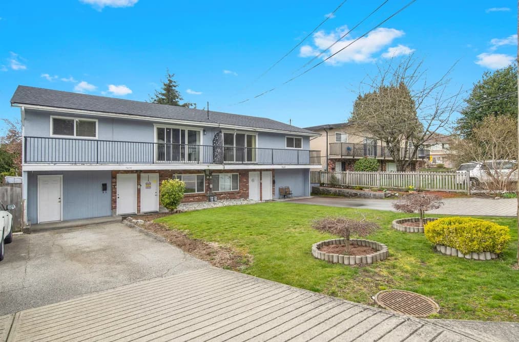 7679-7681 115 STREET, Delta, BC — Residential Income for Sale - Photo 2