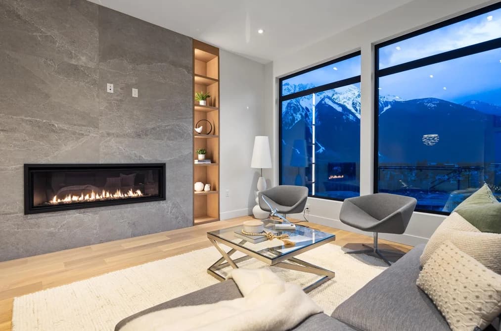 7683 CERULEAN DRIVE, Pemberton, BC — Residential for Sale - Main Photo