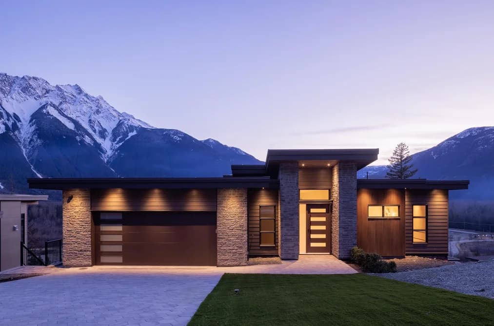 7683 CERULEAN DRIVE, Pemberton, BC — Residential for Sale - Photo 2