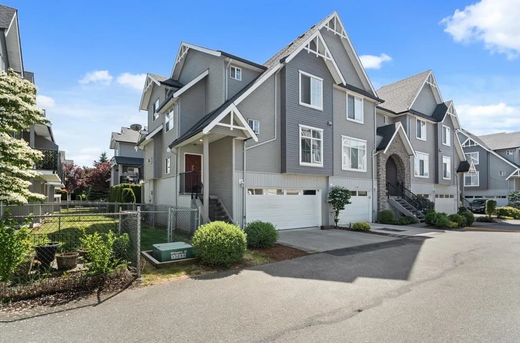 77 8881 WALTERS STREET, Chilliwack, BC — Residential for Sale - Photo 2