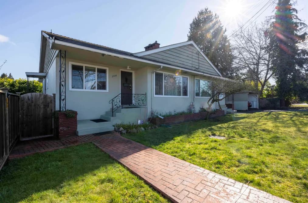7720 7722 GRAHAM AVENUE, Burnaby, BC — Residential Income for Sale - Main Photo