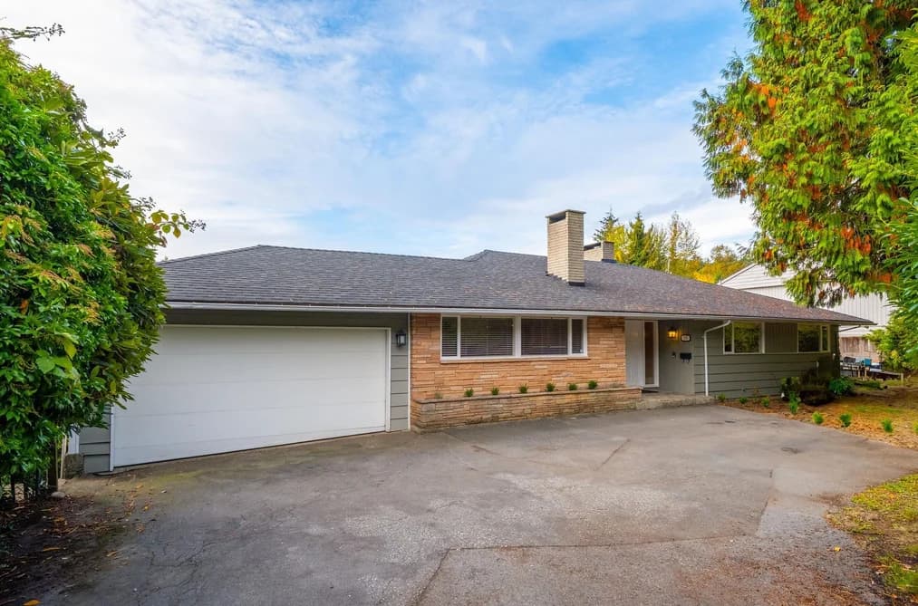 775 SOUTHBOROUGH DRIVE, West Vancouver, BC — Residential for Sale - Main Photo