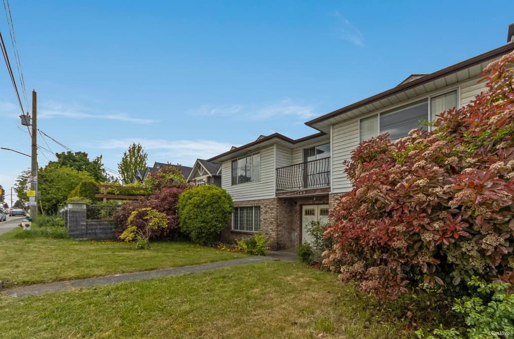 7769 10TH AVENUE, Burnaby, BC — Residential for Sale - Main Photo
