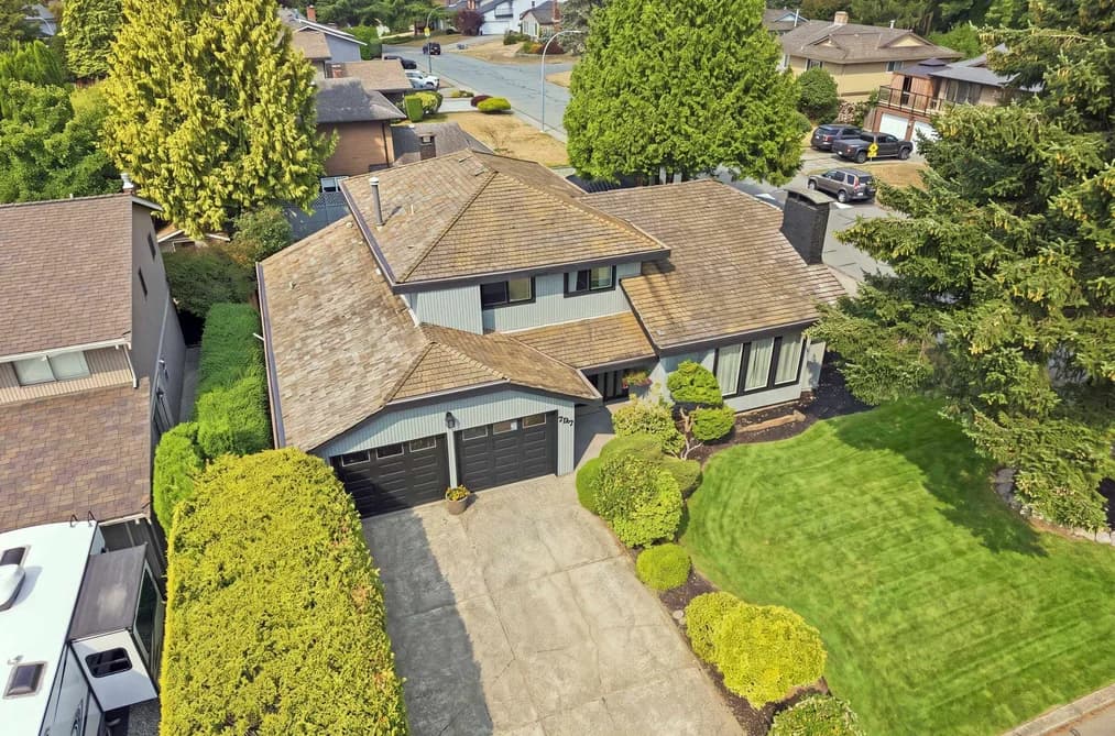 7797 STAMFORD PLACE, Delta, BC — Residential for Sale - Photo 2