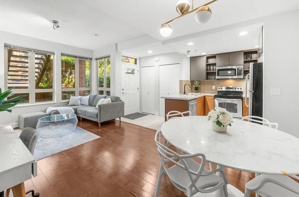 78 728 W 14TH STREET, North Vancouver, BC — Residential for Sale - Main Photo