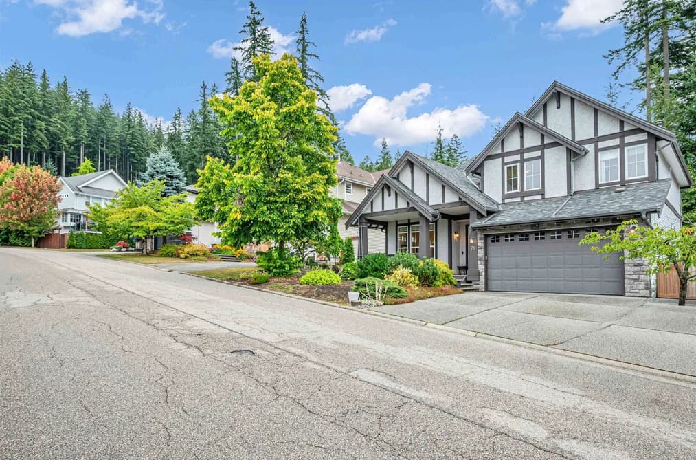 78 CLIFFWOOD DRIVE, Port Moody, BC — Residential for Sale - Photo 2