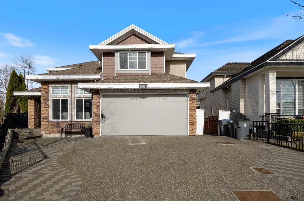 7801 146A STREET, Surrey, BC — Residential for Sale - Photo 2