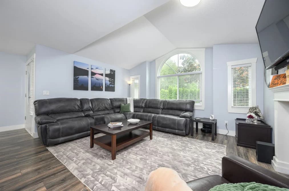 7855 CEDAR STREET, Mission, BC — Residential for Sale - Photo 2
