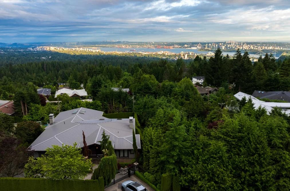 788 ANDOVER CRESCENT, West Vancouver, BC — Residential for Sale - Photo 2