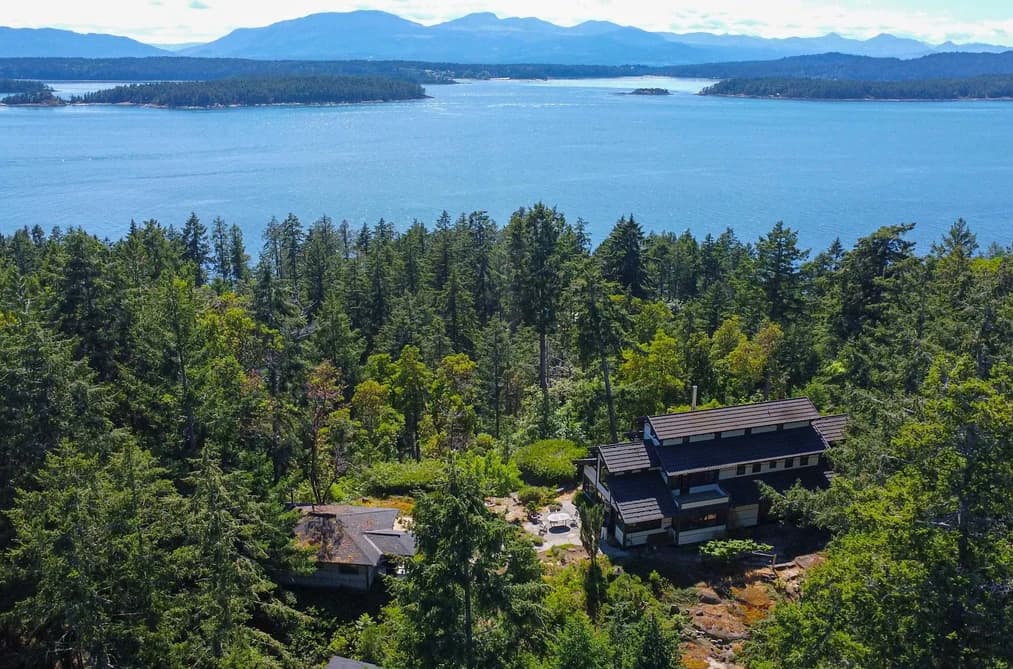 790 DEVINA DRIVE, Galiano Island, BC — Residential for Sale - Main Photo