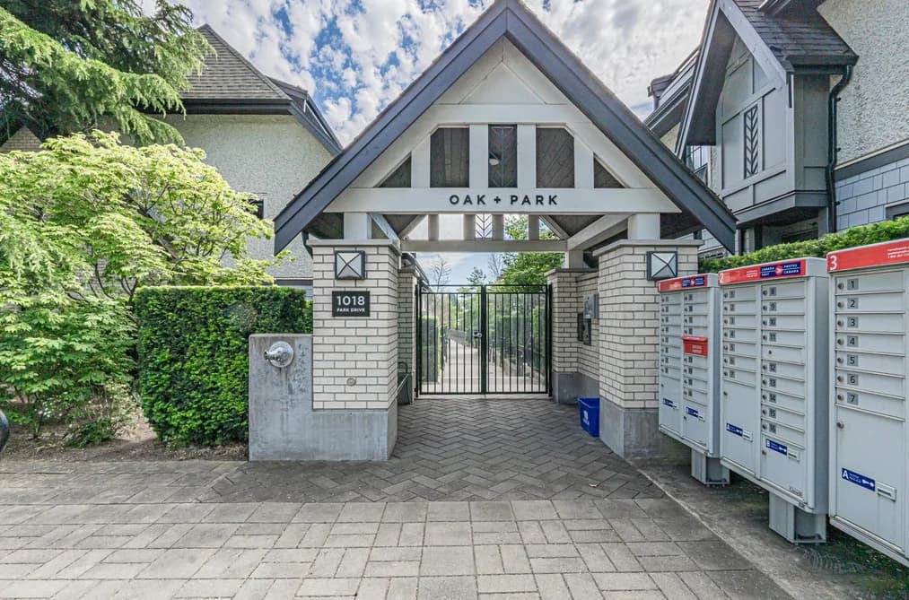 7903 OAK STREET, Vancouver, BC — Residential for Sale - Photo 2