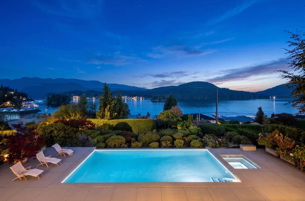 791 BEACHVIEW DRIVE, North Vancouver, BC — Residential for Sale - Main Photo