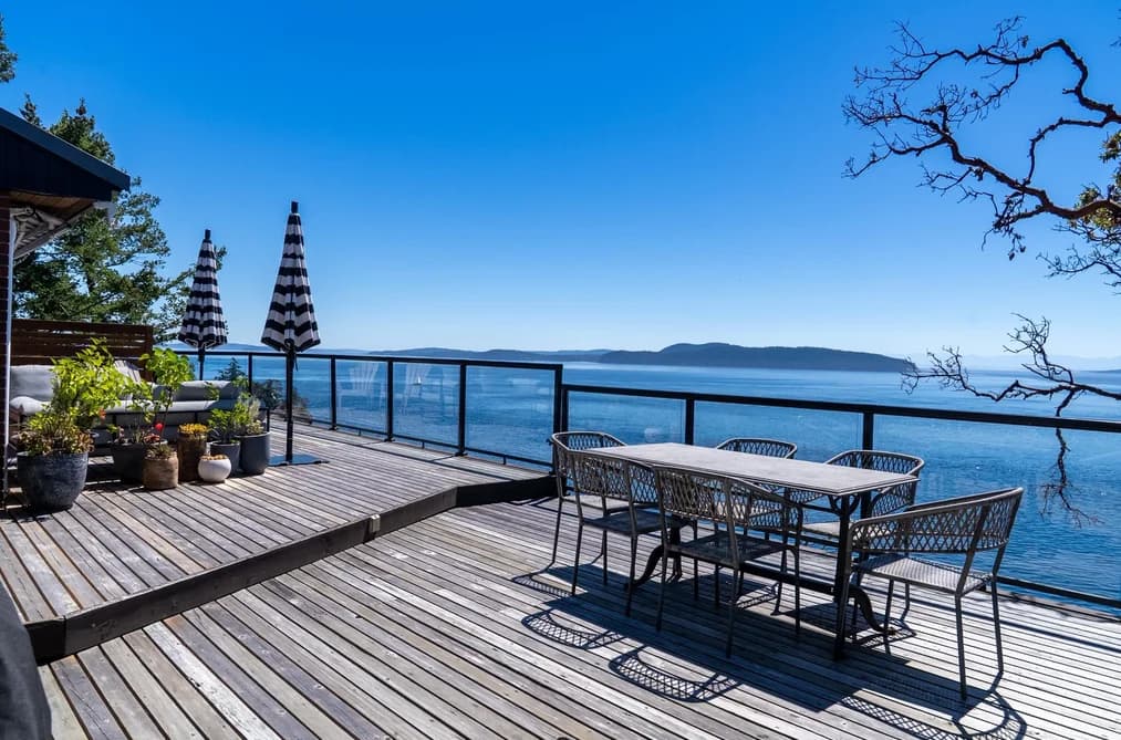 7918 SWANSON VIEW DRIVE, Pender Island, BC — Residential for Sale - Photo 2