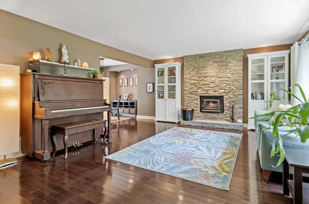 7965 BURNFIELD CRESCENT, Burnaby, BC — Residential for Sale - Main Photo