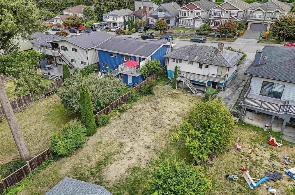 7971 ROSEWOOD STREET, Burnaby, BC — Residential for Sale - Photo 2