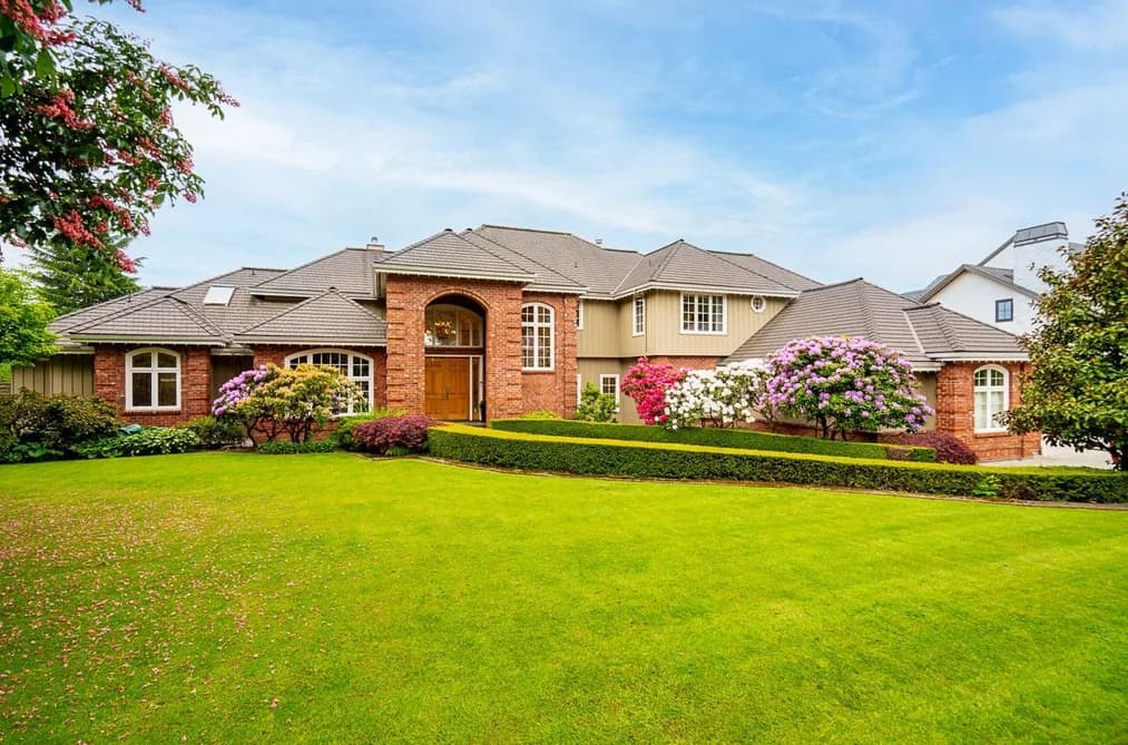 7976 GOVERNMENT ROAD, Burnaby, BC — Residential for Sale - Photo 2