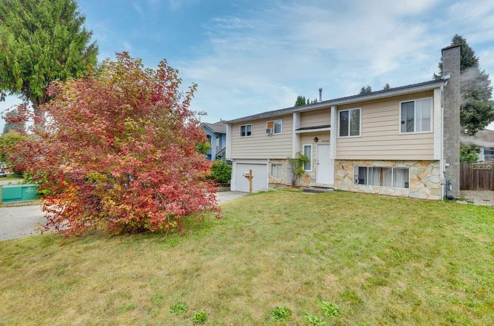7978 126A STREET, Surrey, BC — Residential for Sale - Photo 2