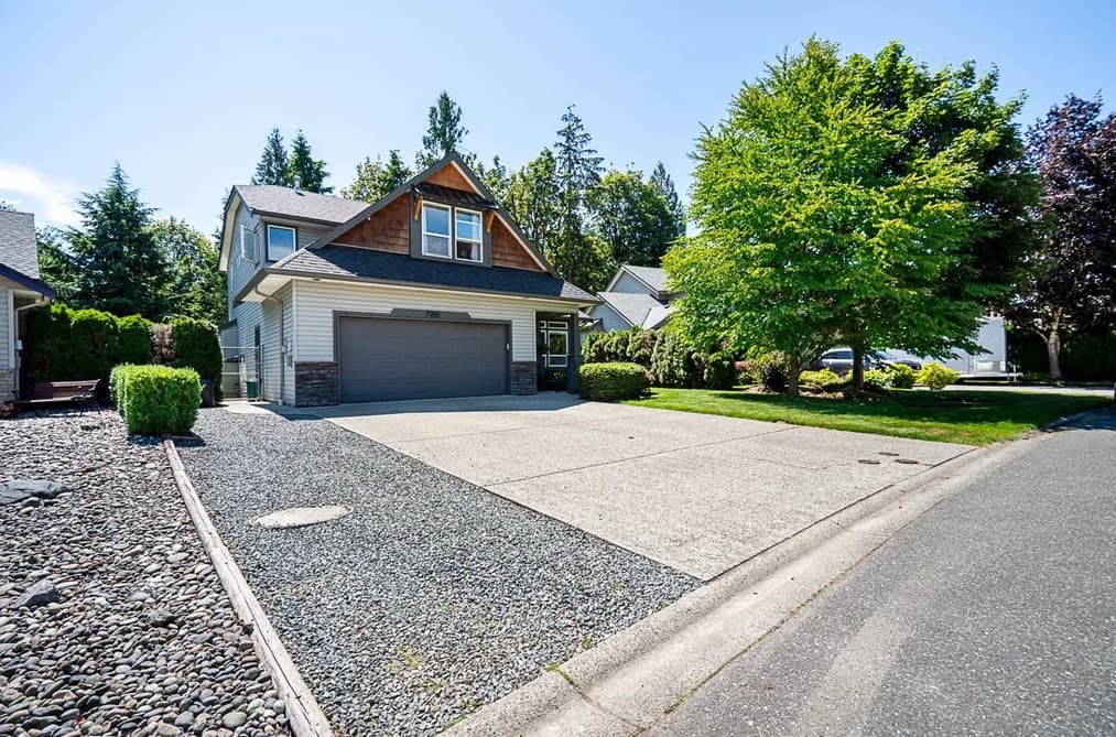 7988 MELBURN DRIVE, Mission, BC — Residential for Sale - Photo 2