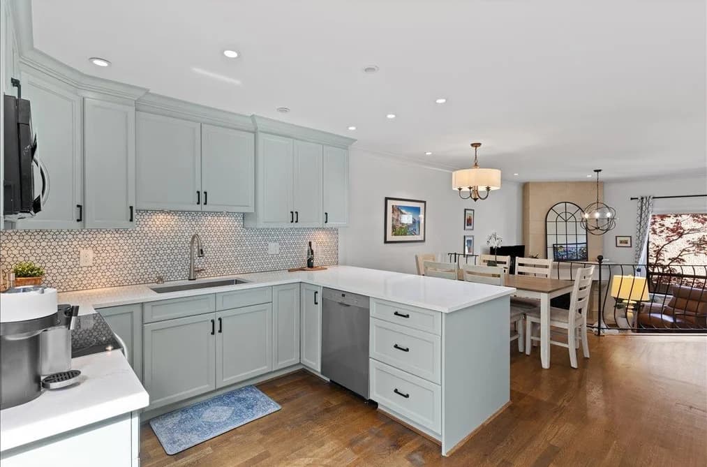8 1266 W 6TH AVENUE, Vancouver, BC — Residential for Sale - Photo 2