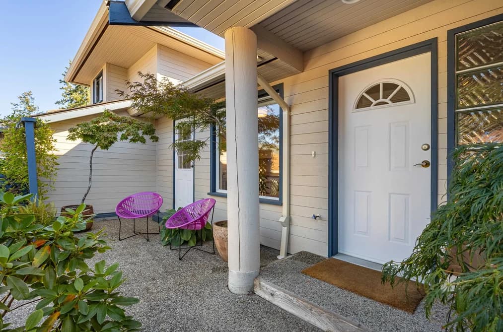 8 5768 MARINE WAY, Sechelt, BC — Residential for Sale - Main Photo