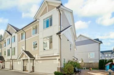 Townhouse for sale at 8 7056 192 Street Surrey British Columbia - MLS: R3147194
