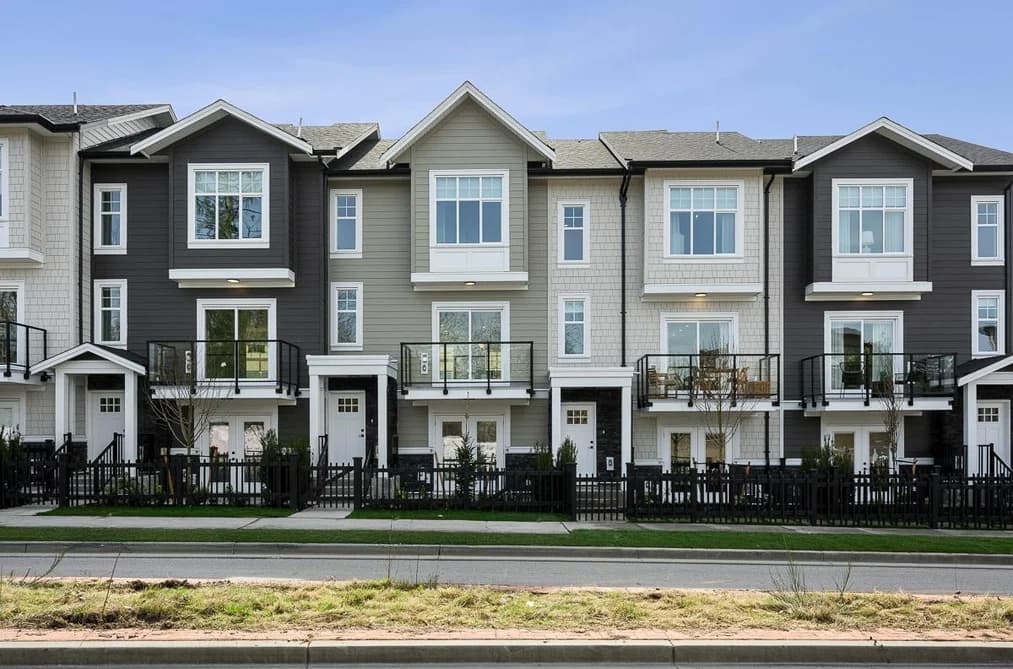 8 7716 207 STREET, Langley, BC — Residential for Sale - Main Photo