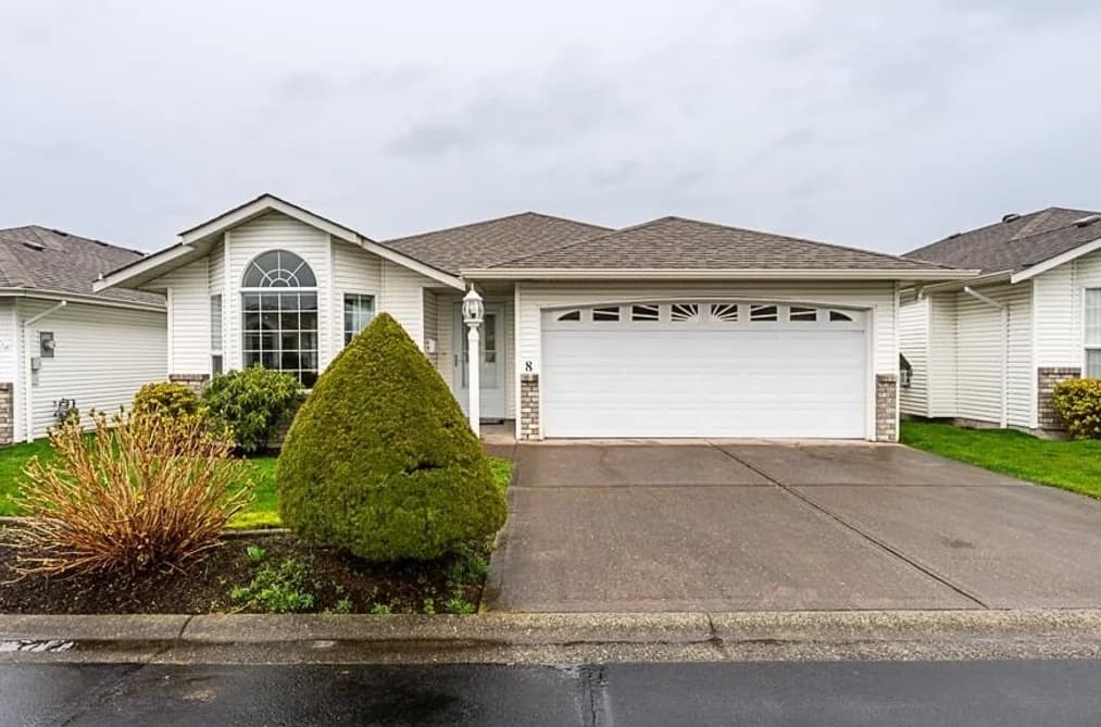 8 9102 HAZEL STREET, Chilliwack, BC — Residential for Sale - Main Photo