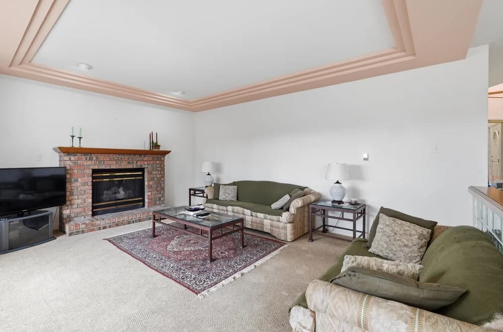 8 GREYSTONE PLACE, Port Moody, BC — Residential for Sale - Photo 2
