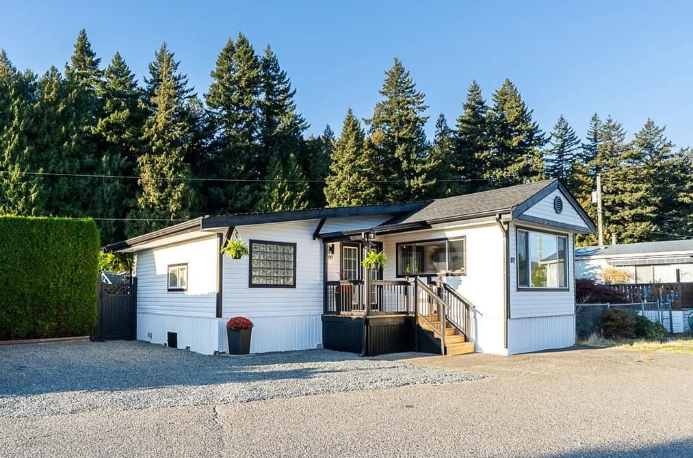 80 5742 UNSWORTH ROAD, Chilliwack, BC — Residential for Sale - Photo 2