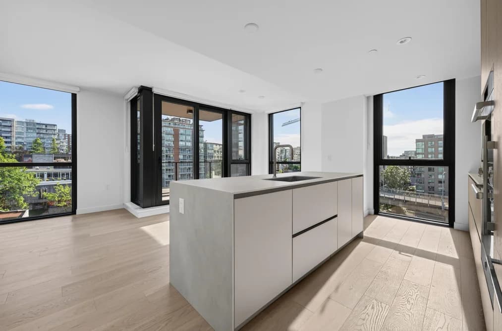 801 1530 W 6TH AVENUE, Vancouver, BC — Residential for Sale - Photo 2