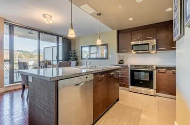 Condo for sale at 801 2959 Glen Drive Coquitlam British Columbia - MLS: R3040869