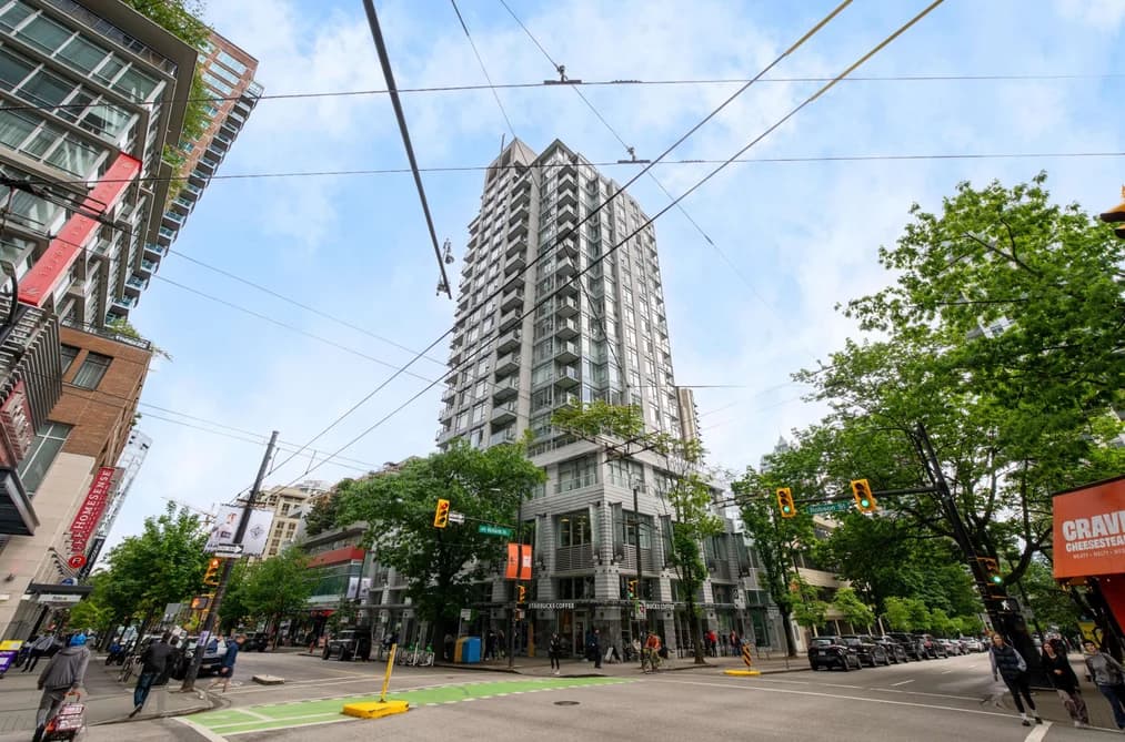 801 480 ROBSON STREET, Vancouver, BC — Residential for Sale - Main Photo