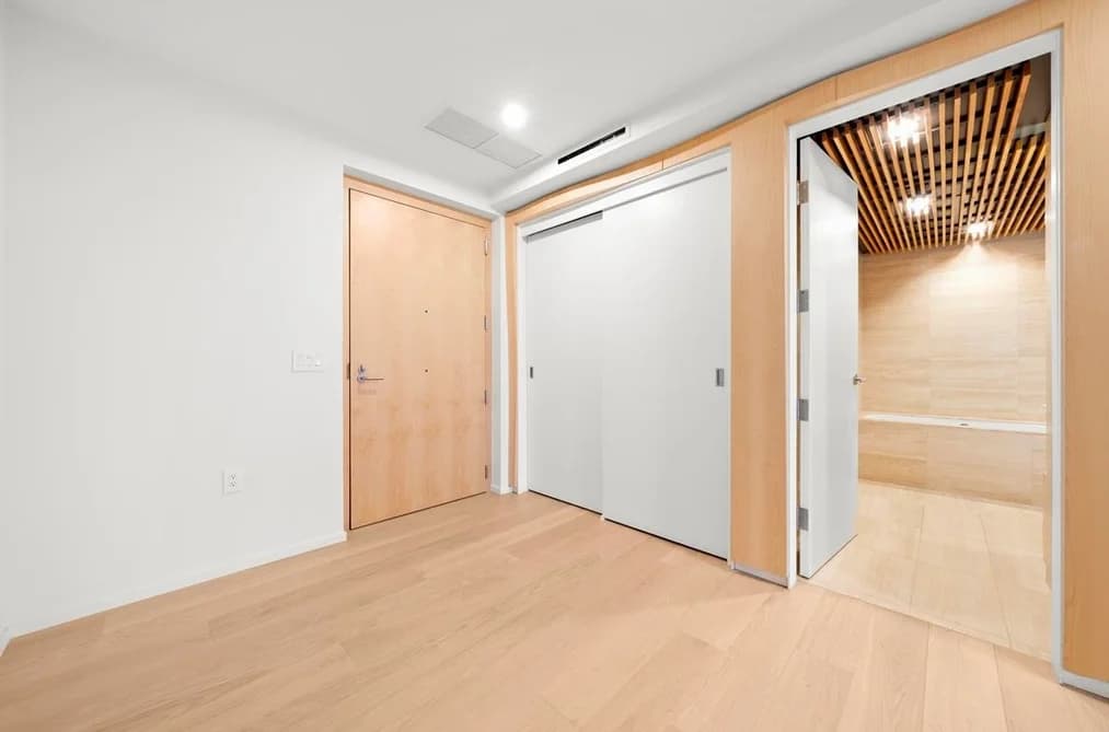 802 1568 ALBERNI STREET, Vancouver, BC — Residential for Sale - Photo 2