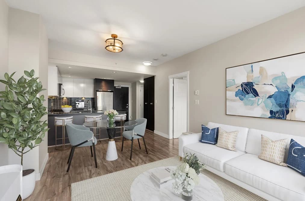 802 2968 GLEN DRIVE, Coquitlam, BC — Residential for Sale - Main Photo