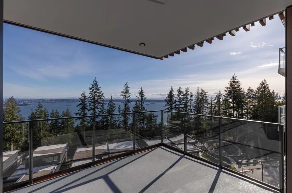 802 3963 UPLANDS WAY, West Vancouver, BC — Residential for Sale - Main Photo