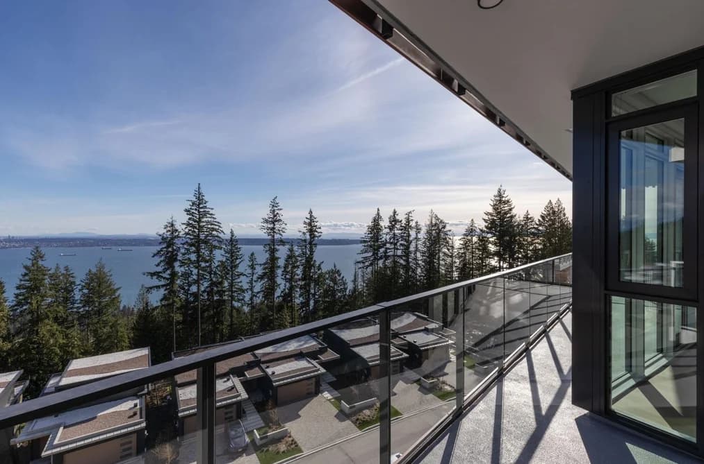 802 3963 UPLANDS WAY, West Vancouver, BC — Residential for Sale - Photo 2