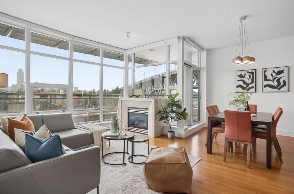802 628 KINGHORNE MEWS, Vancouver, BC — Residential for Sale - Main Photo