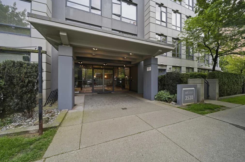 803 3520 CROWLEY DRIVE, Vancouver, BC — Residential for Sale - Photo 2