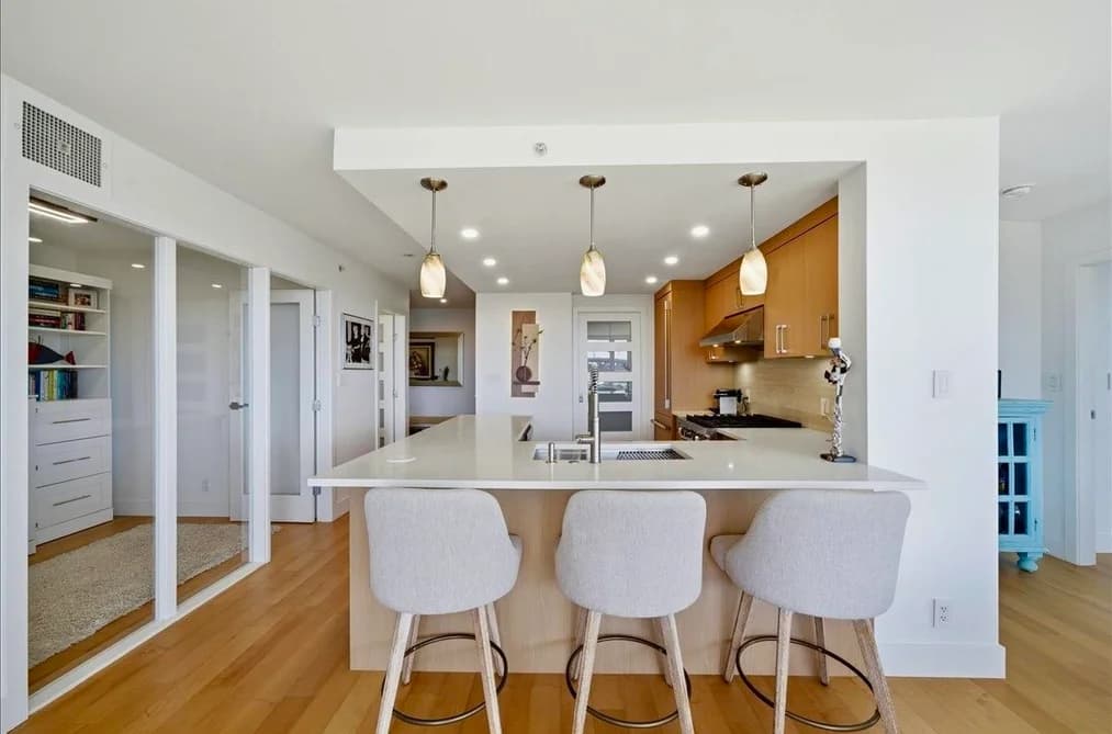 803 455 BEACH CRESCENT, Vancouver, BC — Residential for Sale - Main Photo