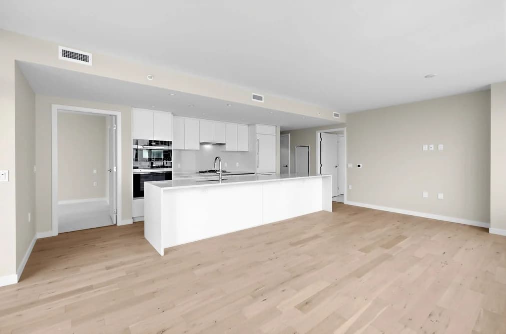 803 485 W 42ND AVENUE, Vancouver, BC — Residential for Sale - Main Photo