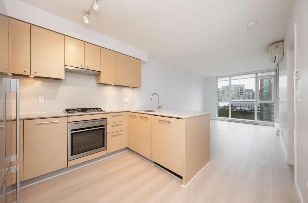803 6180 COONEY ROAD, Richmond, BC — Residential for Sale - Photo 2