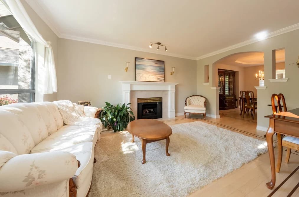 8030 153A STREET, Surrey, BC — Residential for Sale - Photo 2