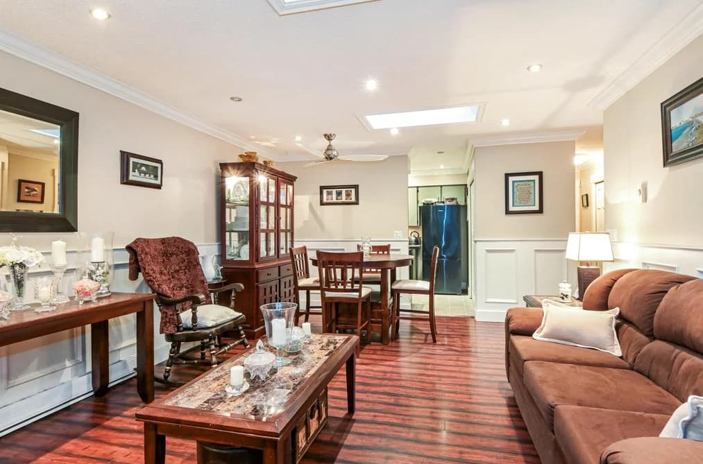 8037 139A STREET, Surrey, BC — Residential for Sale - Photo 2