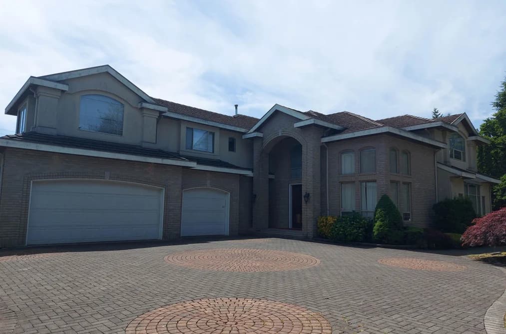 8038 CLOVERLAKE COURT, Burnaby, BC — Residential for Sale - Main Photo