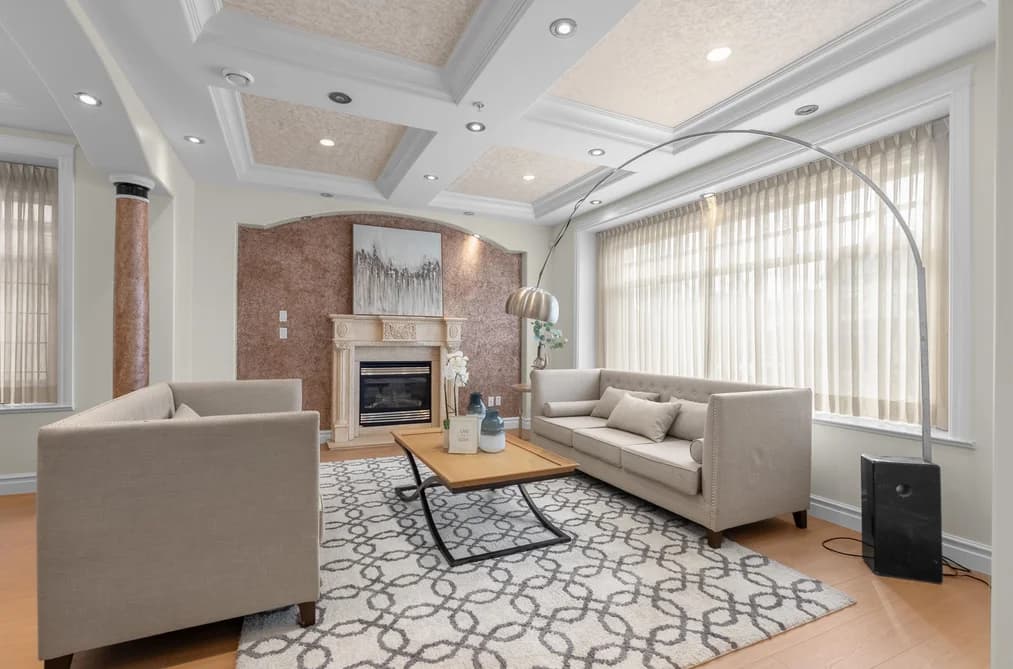 8038 SELKIRK STREET, Vancouver, BC — Residential for Sale - Photo 2