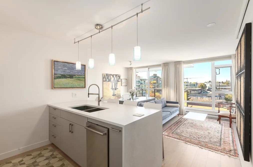 804 1650 W 7TH AVENUE, Vancouver, BC — Residential for Sale - Photo 2