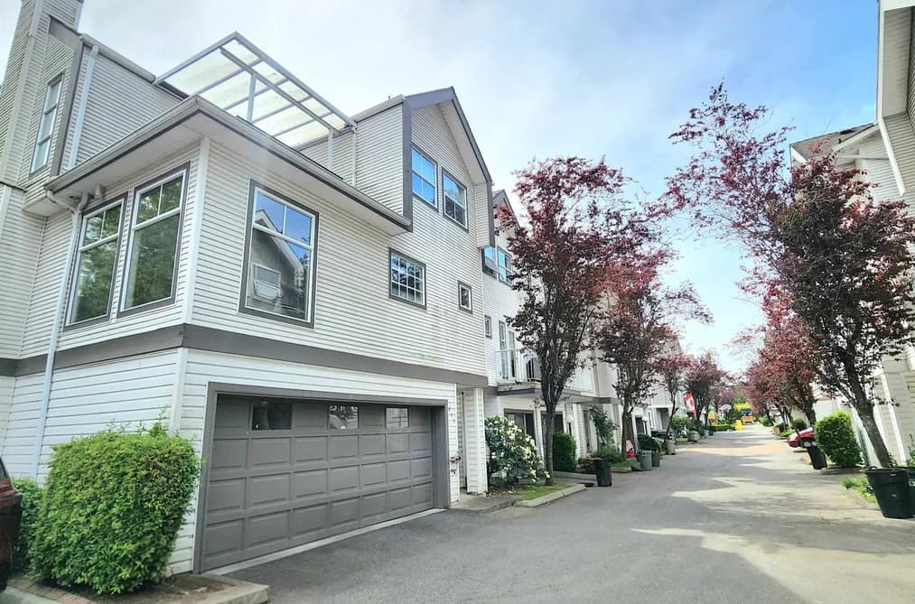 805 14188 103A AVENUE, Surrey, BC — Residential for Sale - Main Photo