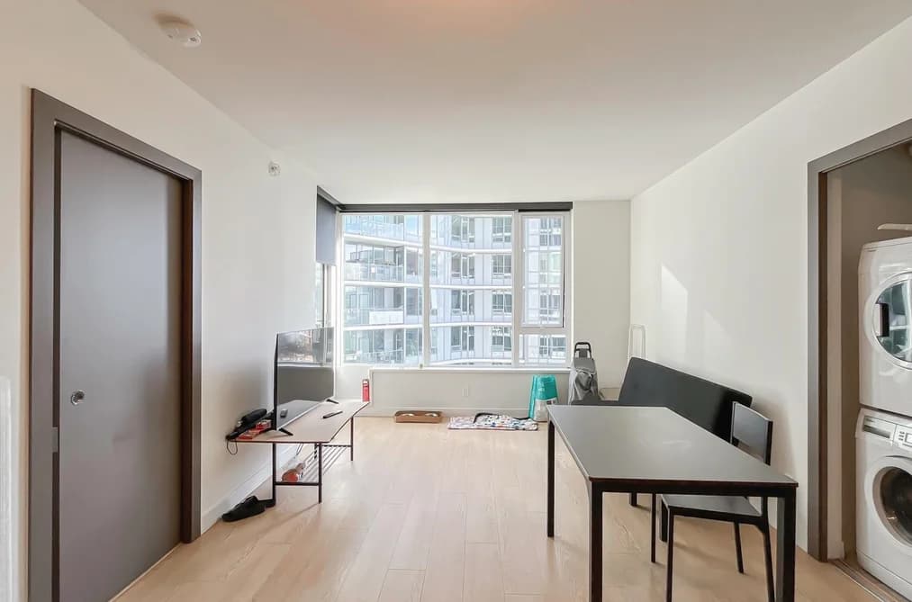 805 68 SMITHE STREET, Vancouver, BC — Residential for Sale - Photo 2